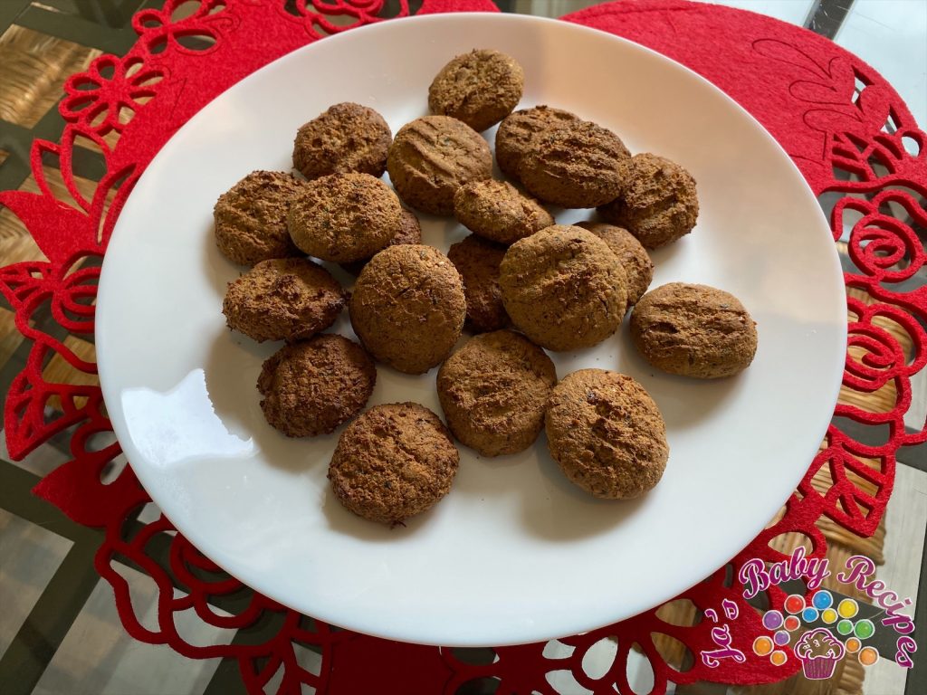 Biscuits with seeds