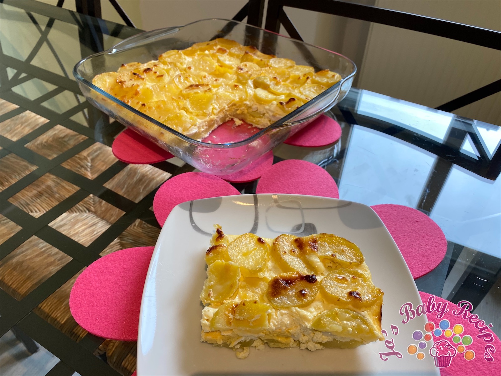 Baby friendly potatoes with eggs, cheese and sour cream in the oven