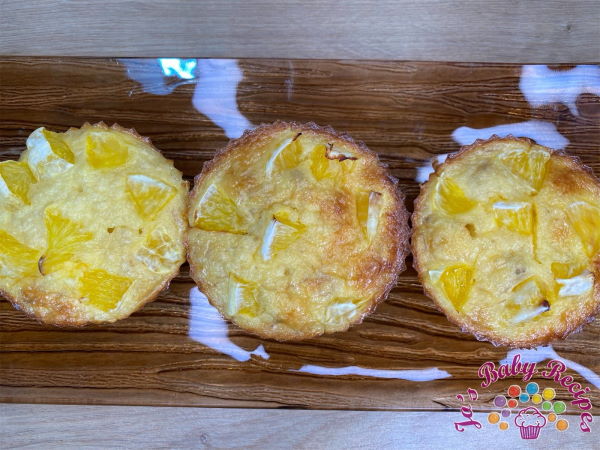 Sweet sour muffins with baby oranges