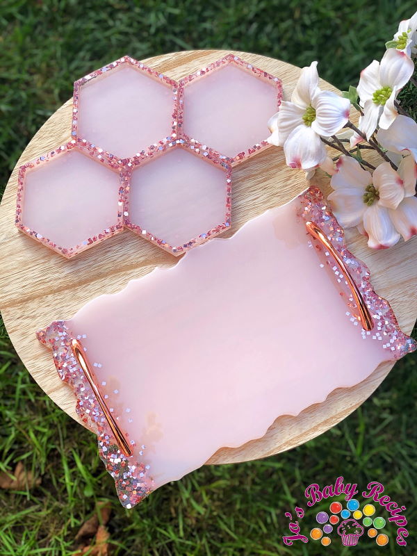 Rectangular tray set and 4 pink hexagon ribs made of resin, PWE-27
