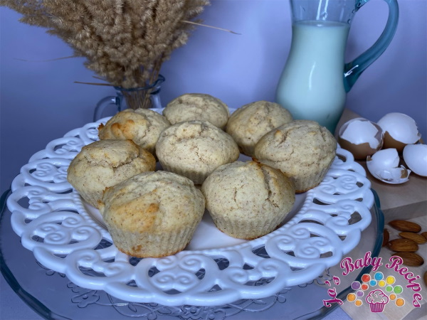 Muffins with almonds for babies