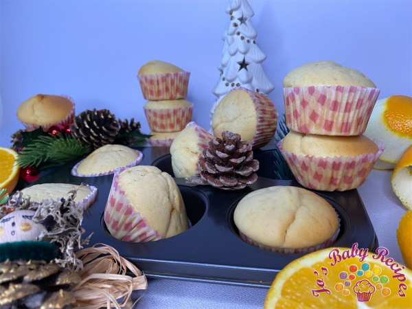 Muffins with oranges for babies