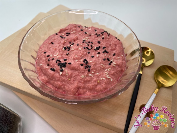 Humus with red beets for babies